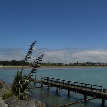 The Sanctuary & Spa Plus Free Breakfast Timaru Exterior photo
