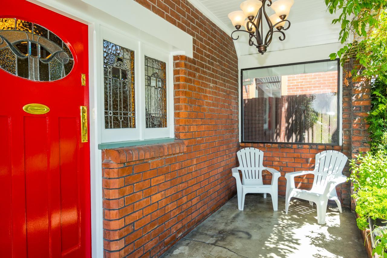 The Sanctuary & Spa Plus Free Breakfast Timaru Exterior photo
