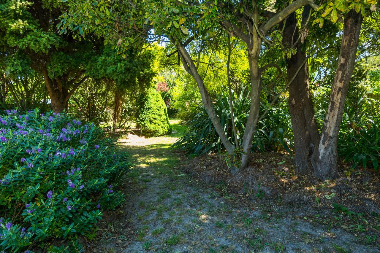 The Sanctuary & Spa Plus Free Breakfast Timaru Exterior photo