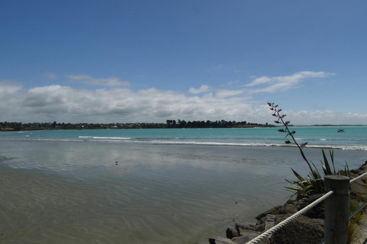 The Sanctuary & Spa Plus Free Breakfast Timaru Exterior photo